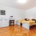 Prázdninový dům Awesome In With Wifi