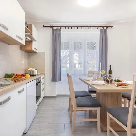 Prázdninový dům 2 Bedroom Pet Friendly In